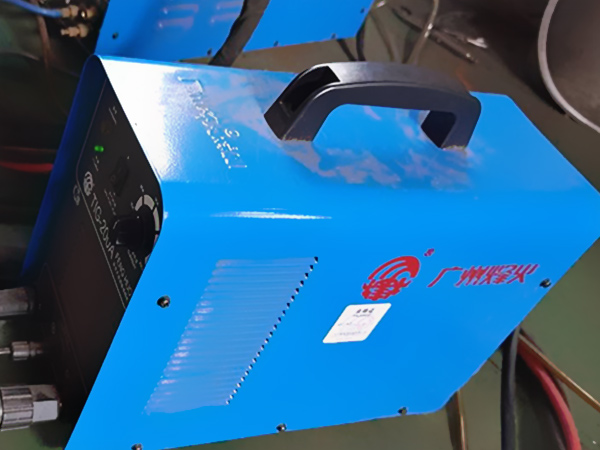 逆變式直流氬弧焊機(jī)